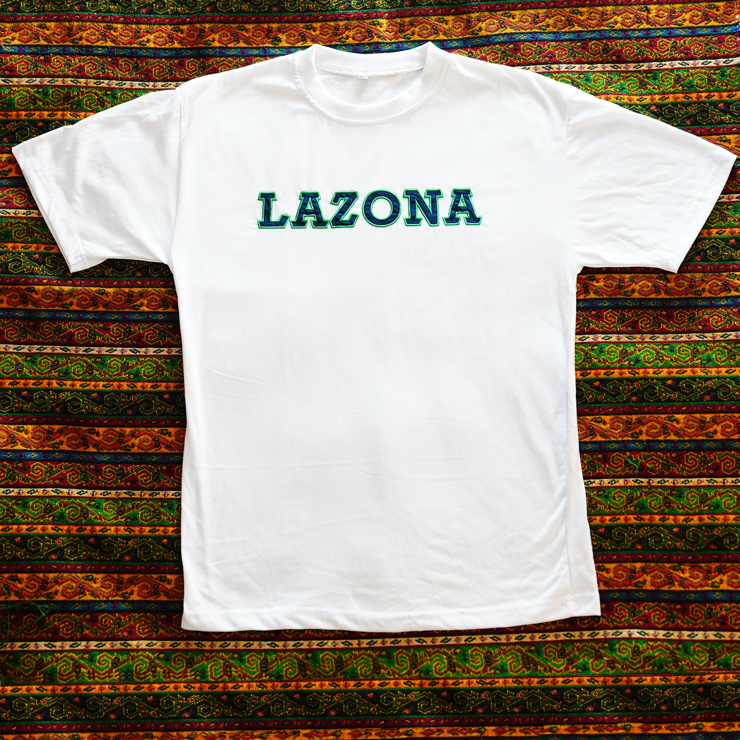 Lazona oversize Gestickt